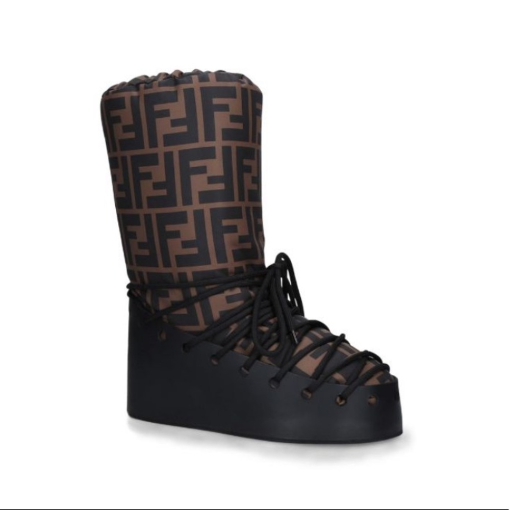 Fendi Moonboots